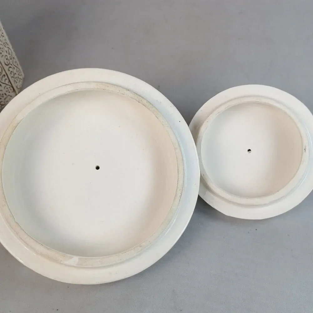Vintage 1978 SEARS ROEBUCK Pioneer Woman ceramic kitchen canisters Salt Pepper